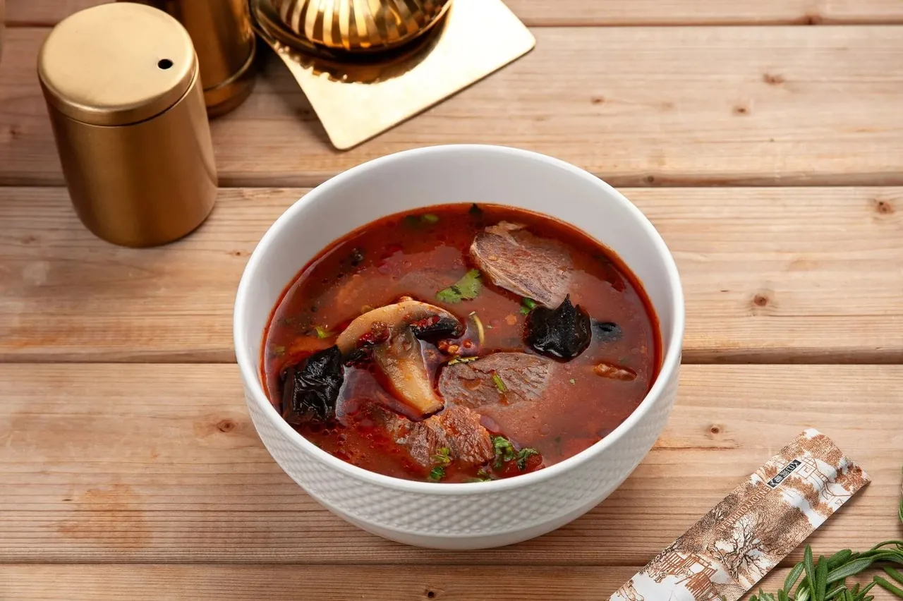 Мясо в кисло-остром бульоне